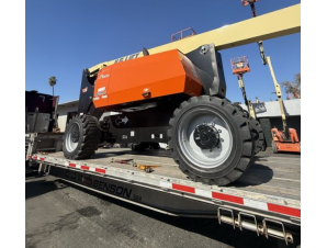 2026 JLG® Articulating 800 Series 800AJ