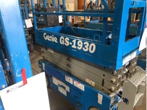 Genie scissor lift